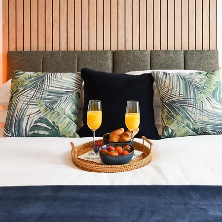 Διαμέρισμα Stylish, One-bedroom Flat In Town Centre *