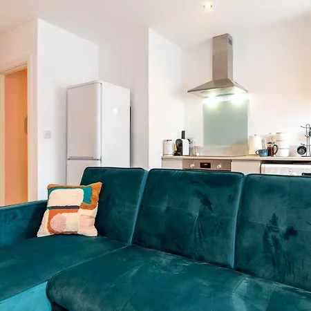 Stylish, One-bedroom Flat In Town Centre شقة هاروغايت